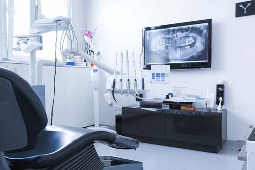 Emergency Dentist in Massachusetts