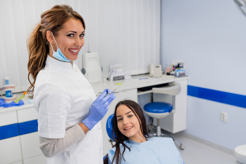 Endodontist vs. Dentist When Is a Root Canal Specialist Needed