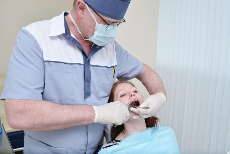 When You Get Wisdom Teeth Removed What to Expect, Recovery,and Pain