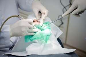 oral surgeon detroit mi